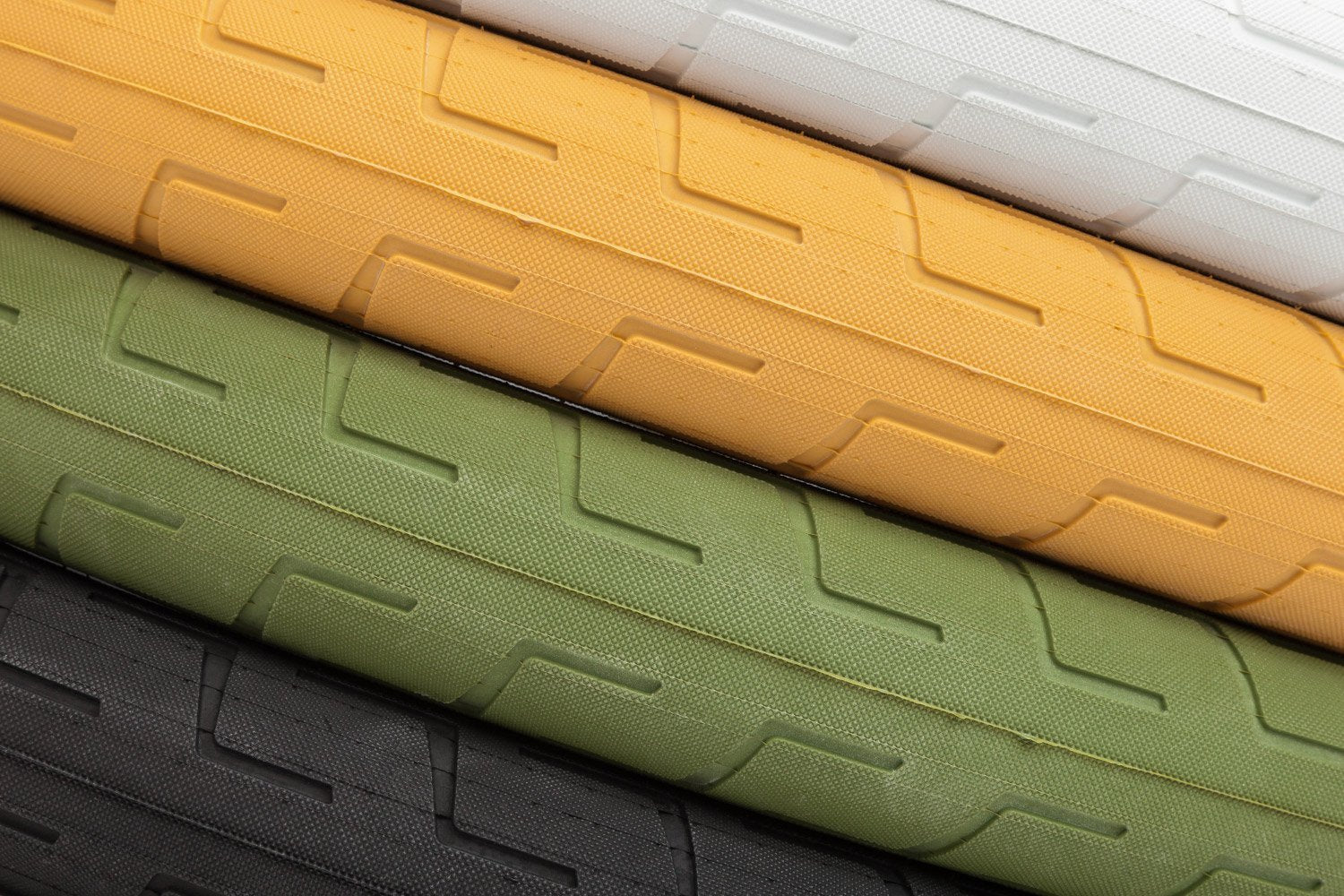BSD Donnastreet Tire (Various Colors)